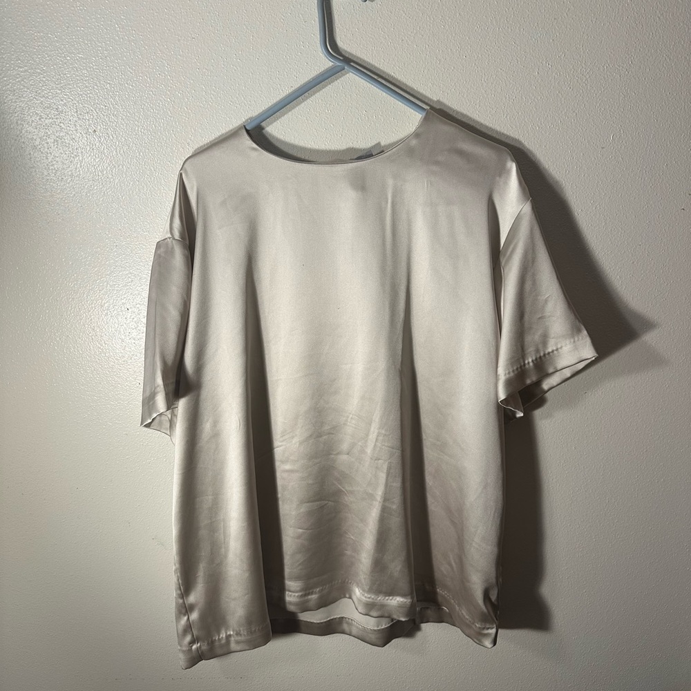 Beautiful silk top that can be used at many occasions